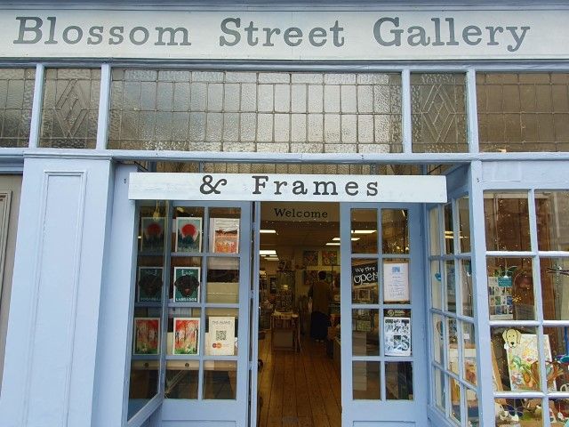 York art gallery and design shop - Blossom
