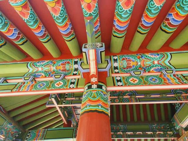 Painted Korean decorations