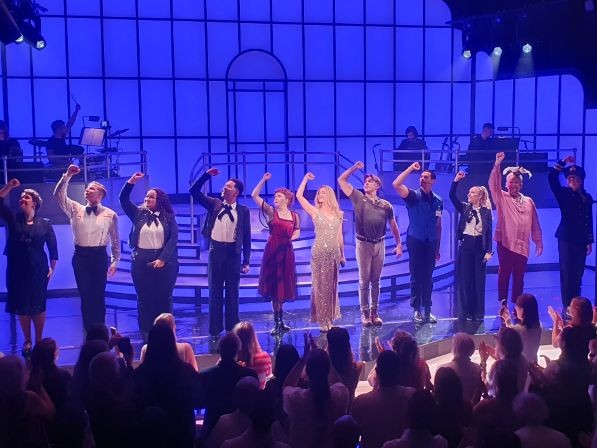 Titanique, London musical curtain call